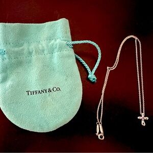 Tiffany & Co. Elsa Peretti Sterling Silver Medium Cross Pendant Necklace